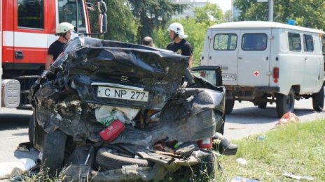 Пак жертви на пътя - двама загинаха до входа на Варна 