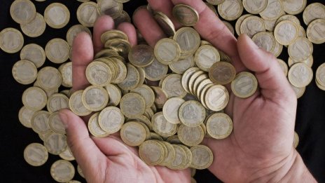 2 240 лв. за нормален живот на четирима в края на юни