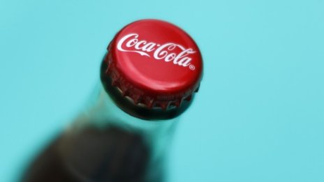 Coca-Cola вдъхва нов живот на стъклените си бутилки