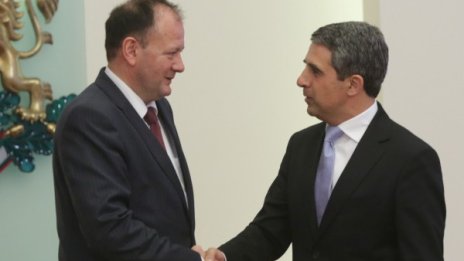 Кабинетът „Близнашки“ си надхвърлял правомощията 