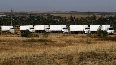 Камионите от руския конвой пристигнаха в Луганск