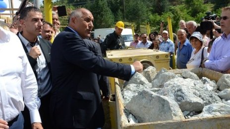 Борисов иска стабилен кабинет след вота