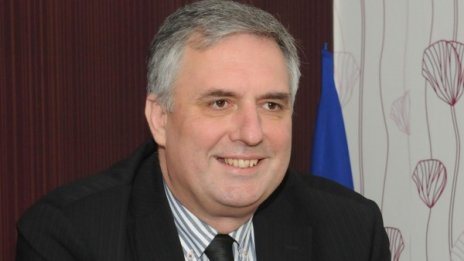 Калфин ще води АБВ в София и Варна