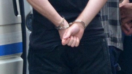 Полицията пипна провадиец за данъчни измами