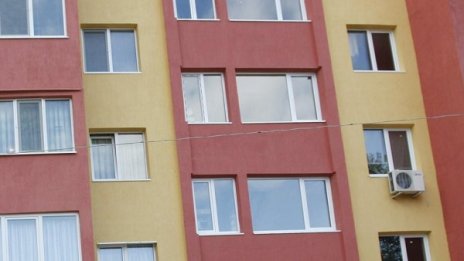 Общо 57 фирми искат да участват в санирането с европейски пари 