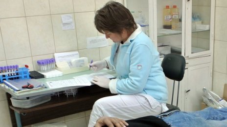Два дни платен отпуск за профилактични прегледи 