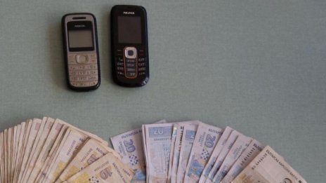 Троянски полицаи задържаха ало измамник 