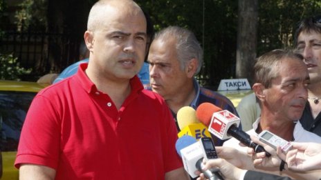Георги Свиленски: БДЖ, "Български пощи" и Летище София трябва да са изцяло държавни