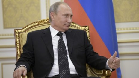 Кремъл не планира да ограничава достъпа до интернет