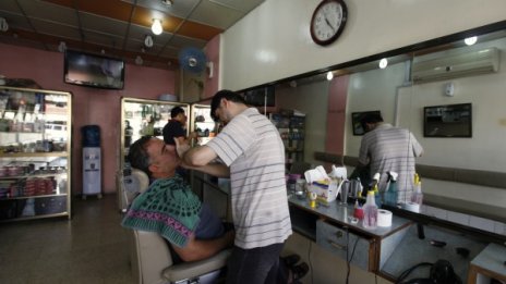 В Турция масово се бръснат, за да не приличат на джихадисти