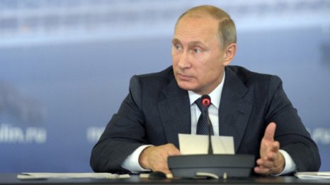 Путин обвини Обама във враждебно отношение към Русия