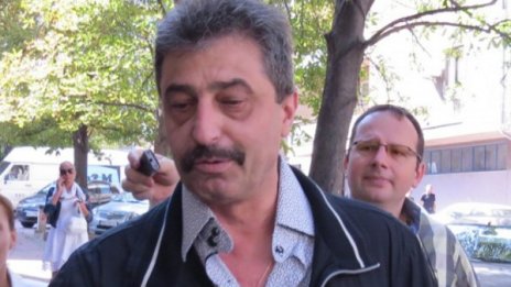 Цветан Василев: Има оферта за КТБ от консорциум