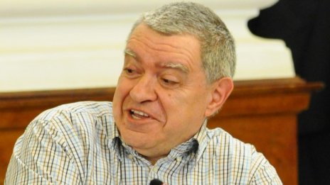 Логичен е кабинет на ГЕРБ и РБ, другото е тюрлюгювеч