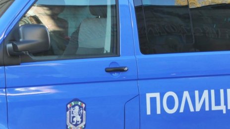35-годишен отмъкна гъдулка и гайда от читалище