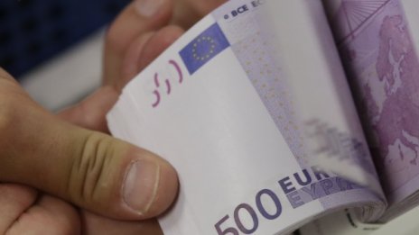 Португалци заробили 34 българи да берат кестени