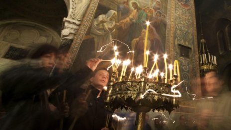 Почитаме паметта на Свети Архангел Михаил