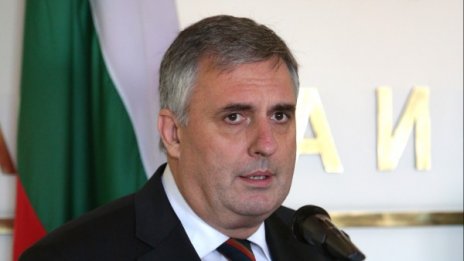 В кабинета не съм заради Борисов, а заради идеите!