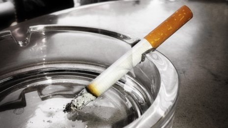 Поетапно увеличават акцизите върху цигарите