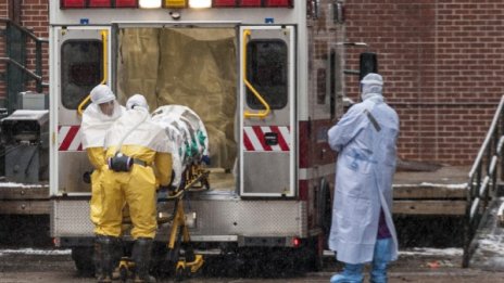 В САЩ почина лекуваният от ебола лекар от Сиера Леоне