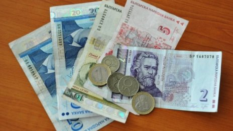Решено: Коледна радост по 40 лв. за 1,2 млн. пенсионери