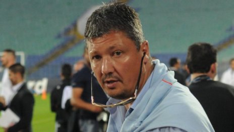Не съм послушко, а Любо Пенев, каза "Чичовото"