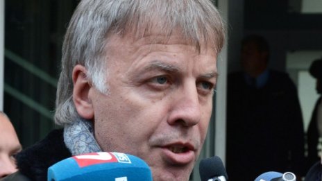 Футболът ни е в колапс, нямаме материал, обяви Наско Сираков