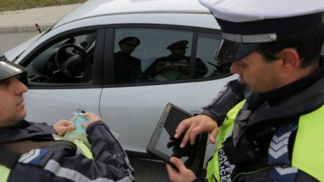 Катаджиите вече ще са с бадж! Ще ни спират рядко, но с камери