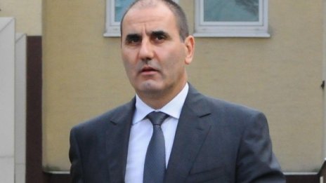 Не се разпознавам в инициалите Ц.Ц., моето съкращение е Цв. Цв.!