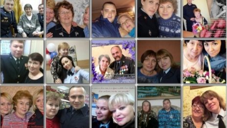 Руски полицаи масово със селфита с майките си