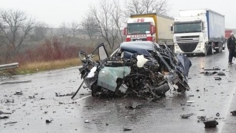 Ад на пътя край Свиленград: Две жени загинаха
