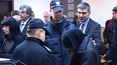 Роднини на обвинените в радикален ислям: Ще съдим България!