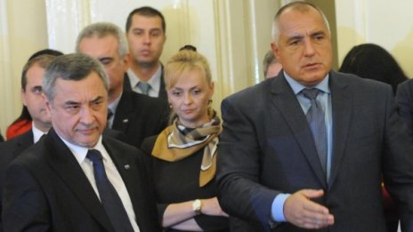 Напускаме Борисов, ако няма задължително гласуване!