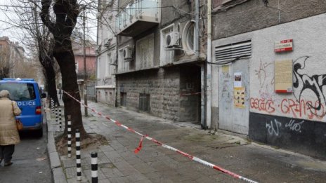 Откриха труп на мъж в София, вероятно е убит