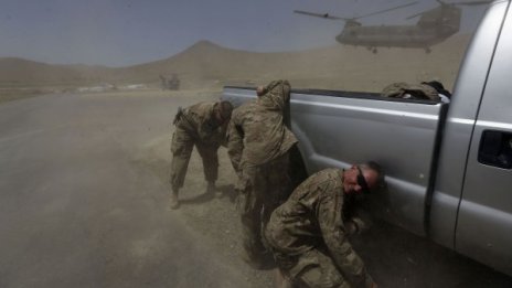 САЩ са похарчили за Афганистан повече от плана "Маршал" за Европа 