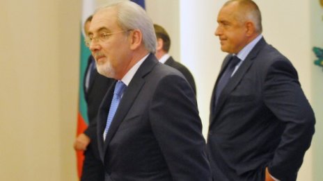 Нова коалиция от врагове: ГЕРБ, ДПС и Патриотите в един отбор