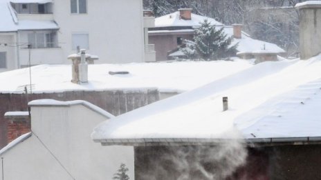Закъсняват влаковете от и за София