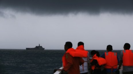 Все още не са извадени черните кутии на разбилия се самолет