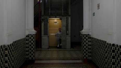 Турски областен ограничава асансьорите