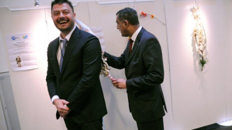 Бареков сурвакан от шефа на Европейските консерватори 
