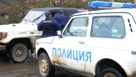 Арестуваха пиян шофьор, обидил полицаи