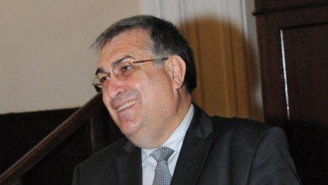 Близнашки се надява кабинетът да издържи поне до местния вот 
