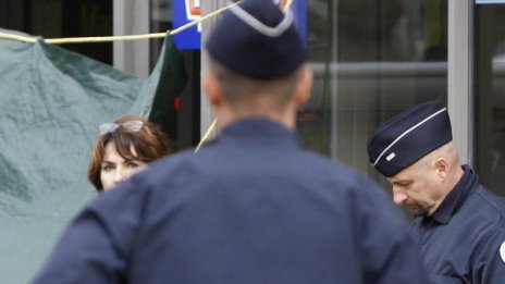 Полицията изслуша дете на 8 г. заради подкрепа на братята Куаши 
