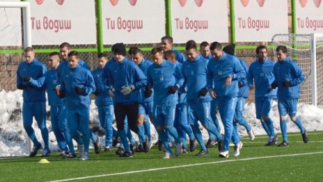 Масов бой прекрати мача на Левски с арменския Улисес