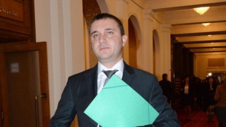 Дебатът за пенсионната реформа се насочва към професионалните фондове
