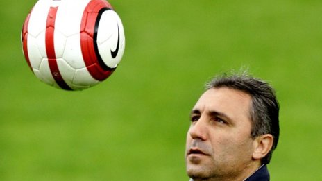 Една легенда на 49 - наздраве за Стоичков!