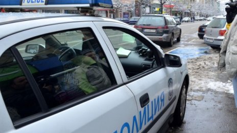 В патрулката - камери, на ревера - микрофон! 