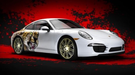 Porsche и Adidas със специален автомобил за атлети