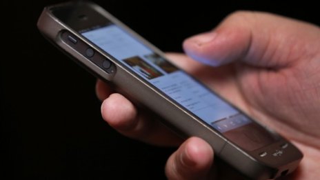 Facebook изтри индианец, името му било нереално