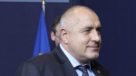 Борисов: Орешарски да си поеме отговорността за "Червеи"-те