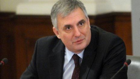 АБВ най-щедри, пишат петица на кабинета